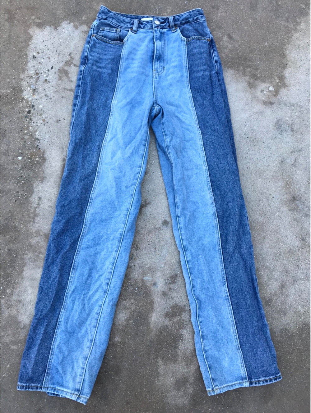PacSun Washed Blue Patchwork 90’s Boyfriend Jeans size 27 Lite and Medium Wash - Picture 2 of 9